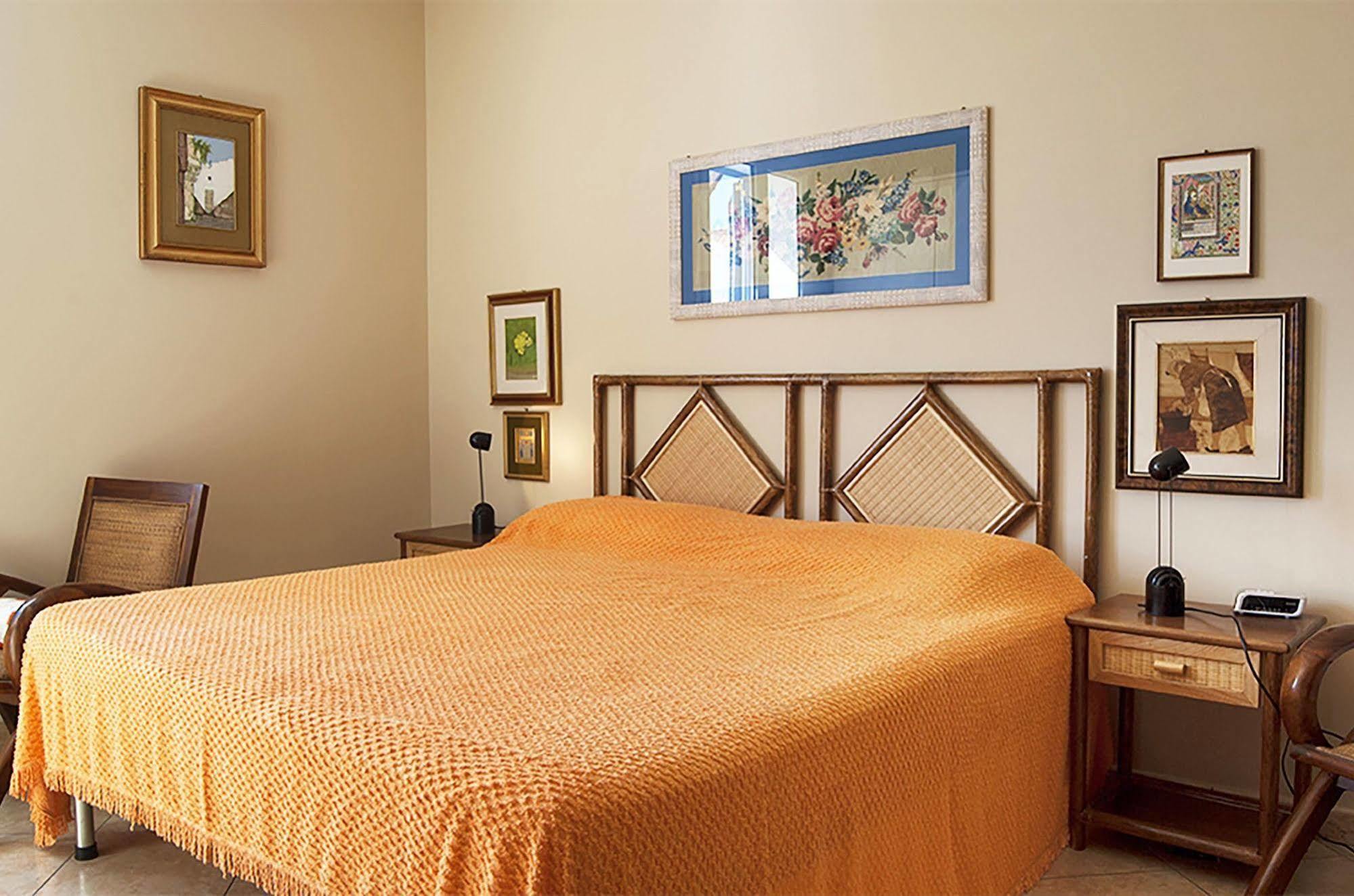 Villetta Del Sole Castrignano del Capo Ngoại thất bức ảnh